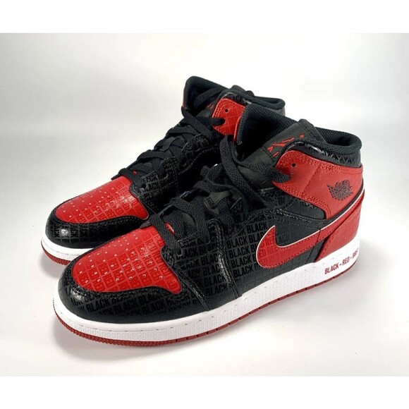 NIKE Air JORDAN 1 RETRO MID GS Black Red Bred (size 5.5 Women's 7) DM9650 001